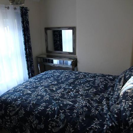 Charming Mid Terrace Cottage Conwy Esterno foto